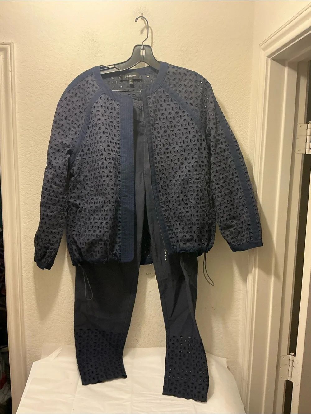 St. John Navy Eyelet Knit Bomber blazer with matching Emma pants suit size S